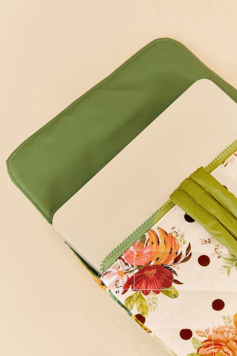 312684_2276_2-CAPA-DE-LAPTOP-13-ESTAMPADA-BANANA-FABULA.jpg