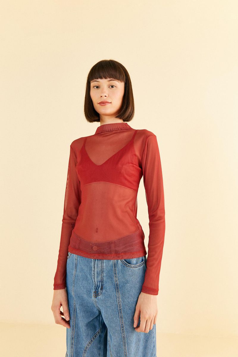 Blusa-de-tul-verde-con-cuello-alto-y-mangas-largas-vista-frontal.