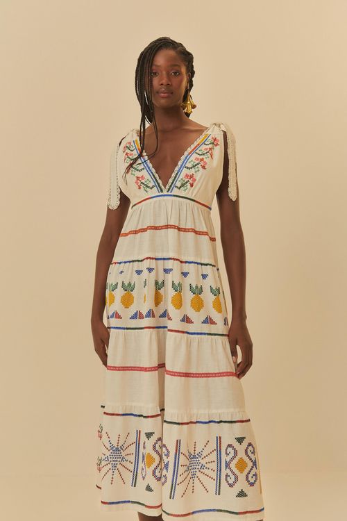 Vestido Largo Bordado Danca De Raya