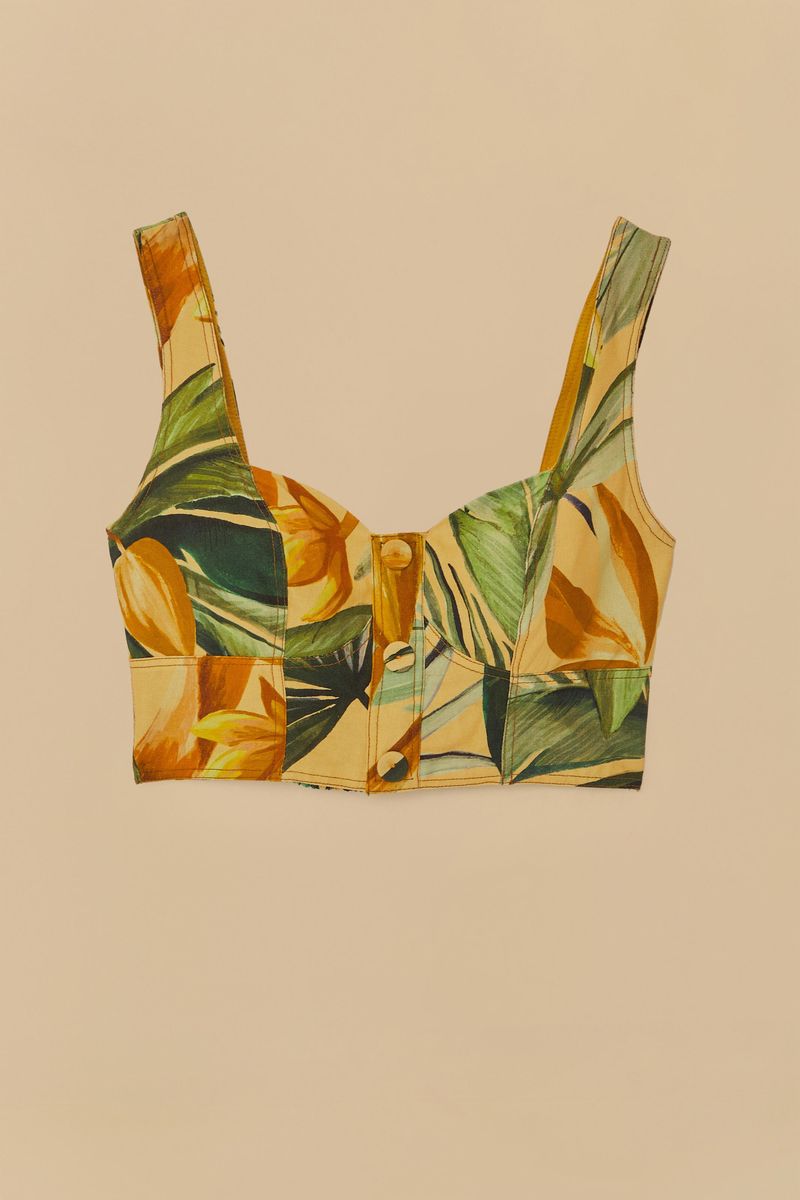 Imagen lateral del Top Bananarte destacando el estampado tropical.