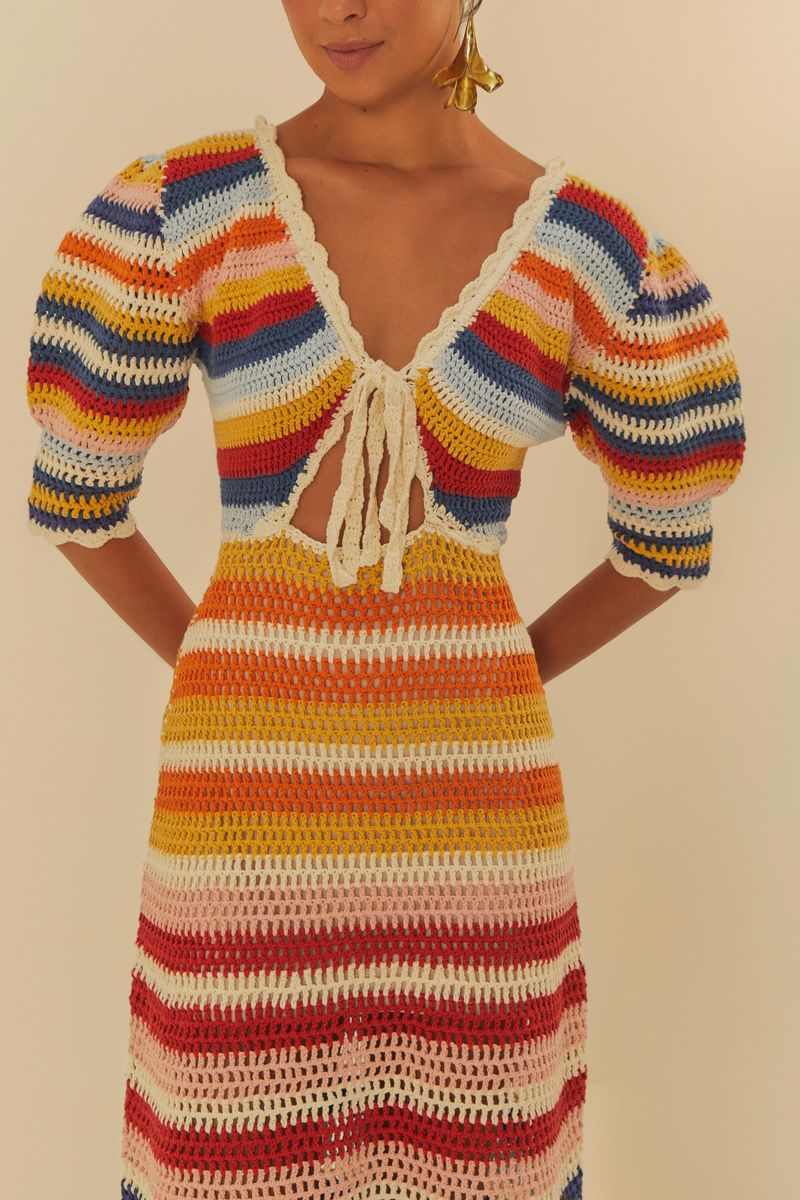 329675_48230_3-VESTIDO-CROCHET-ESTAMPADO-LISTRA-RAINBOW