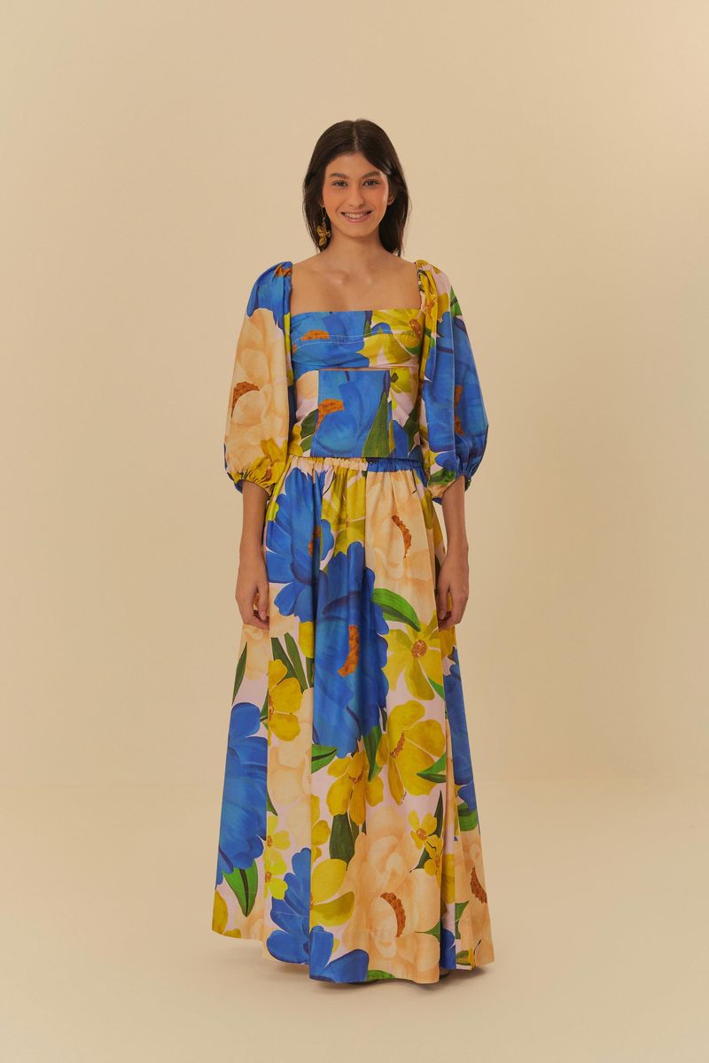 Blusa-estampada-con-escote-recto-y-mangas-abullonadas-vista-completa.