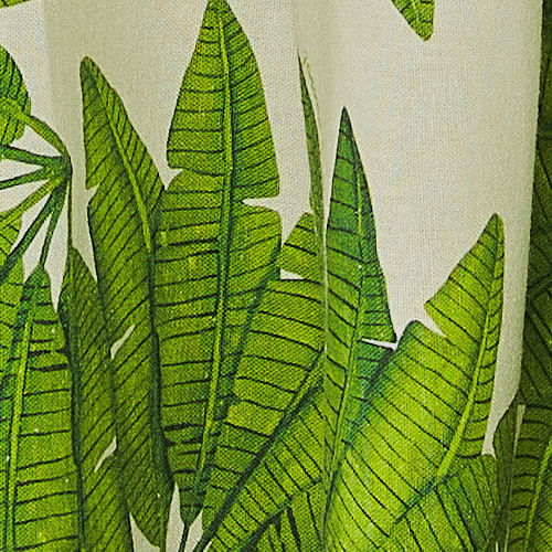 Detalle-del-estampado-de-palmeras-en-el-pantalon-Leque-De-Palmeira.