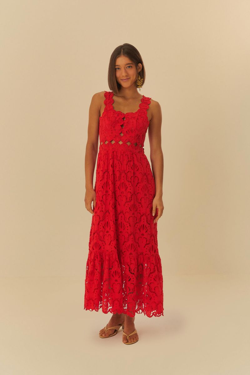 Vestido-rojo-con-detalles-de-laise-vista-frontal-completa.