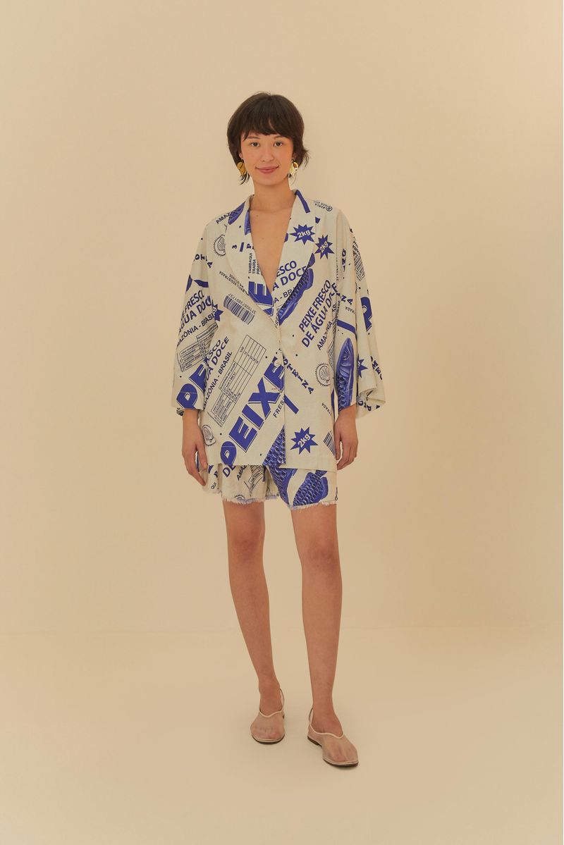 Blazer con estampado temático de pez fresco, vista frontal.