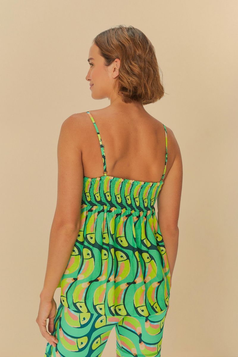 Vista-lateral-de-la-Blusa-Alcinhas-Tucabacana-Verde-mostrando-el-corte-suelto.