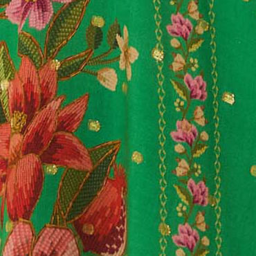 Vista-trasera-del-vestido-midi-con-estampado-tropical-destacando-el-escote-en-la-espalda-y-los-tirantes-ajustables.