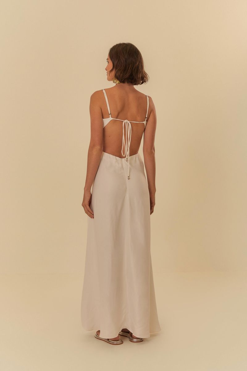 333966_07448_4-VESTIDO-DECOTE-FLOR