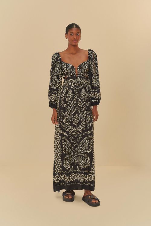 Vestido Longo Bordado Borbolina