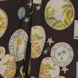 Imagen-de-un-pantalon-estampado-con-fondo-negro-y-detalles-geometricos-detalle-del-dobladillo.