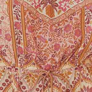 Regata-estampada-con-detalles-florales-vista-lateral.