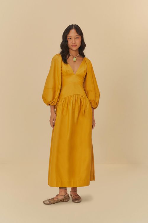 Vestido Cropped Mangas