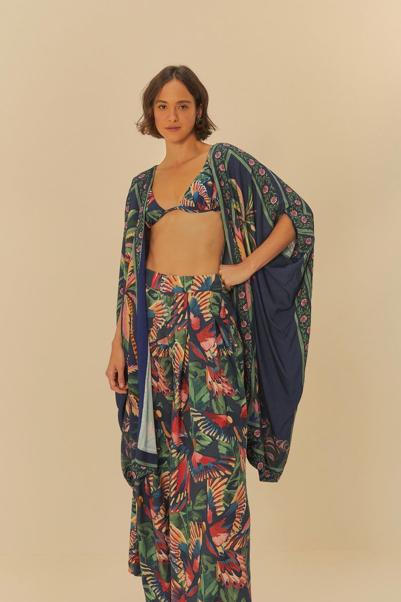 Pantalon-estampado-tropical-con-pajaros-y-follaje-diseño-pantalon-palazzo-vista-lateral.
