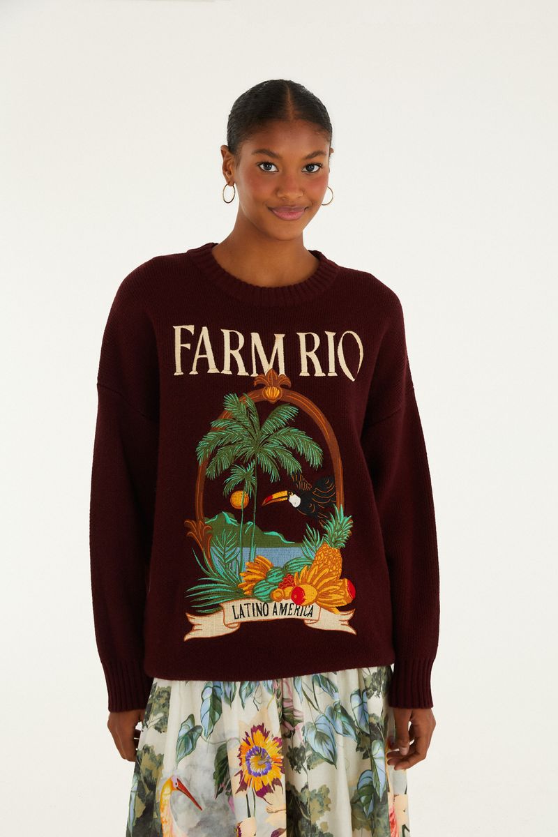 Tricot vino con estampado tropical frontal, modelo de frente.