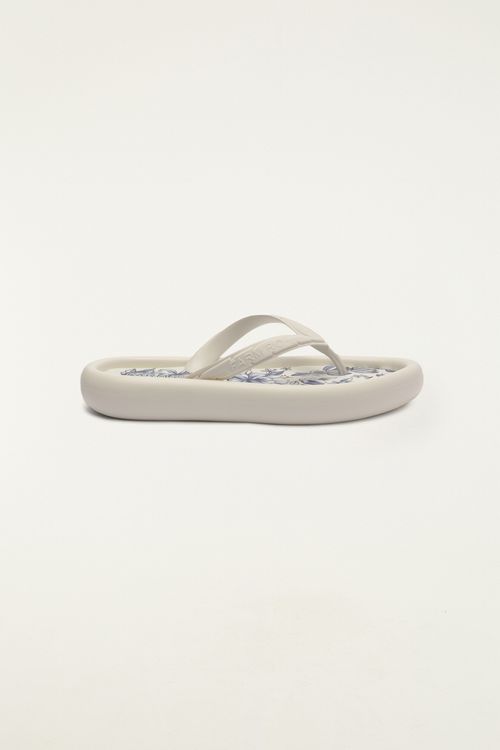 Chinelo Canoa Print