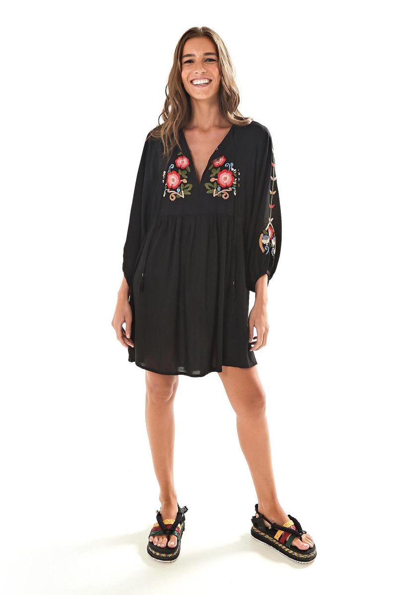 270504_0013_3-VESTIDO-BATA-BORDADO