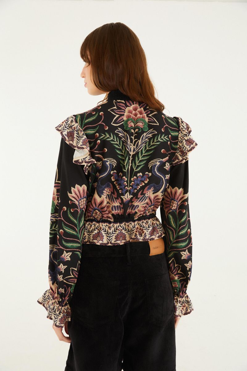 Blusa Manga Jardín Maravilloso con estampado floral y volantes, vista trasera.