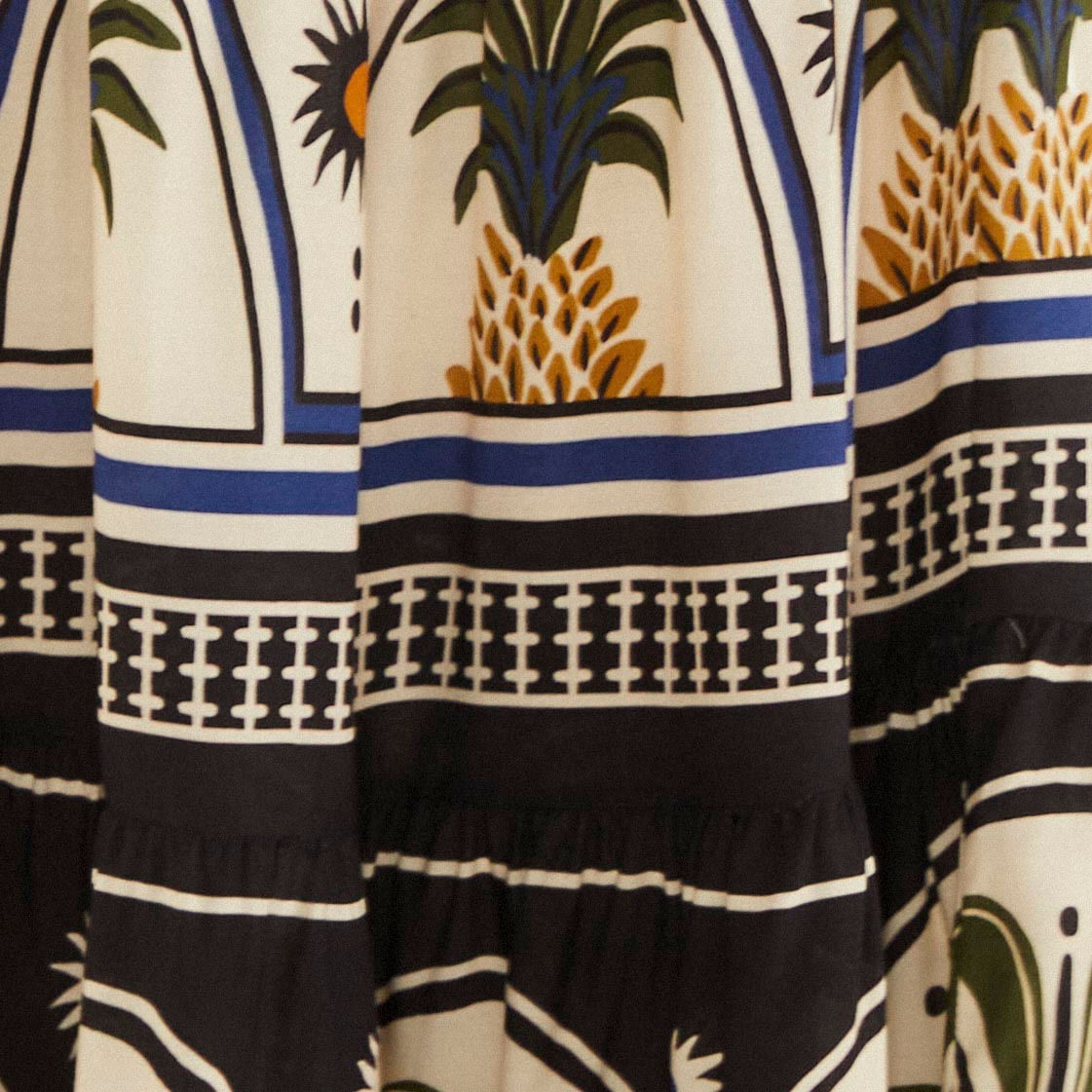 340772_51497_10-SAIA-LONGA-JARDIM-TROPICAL