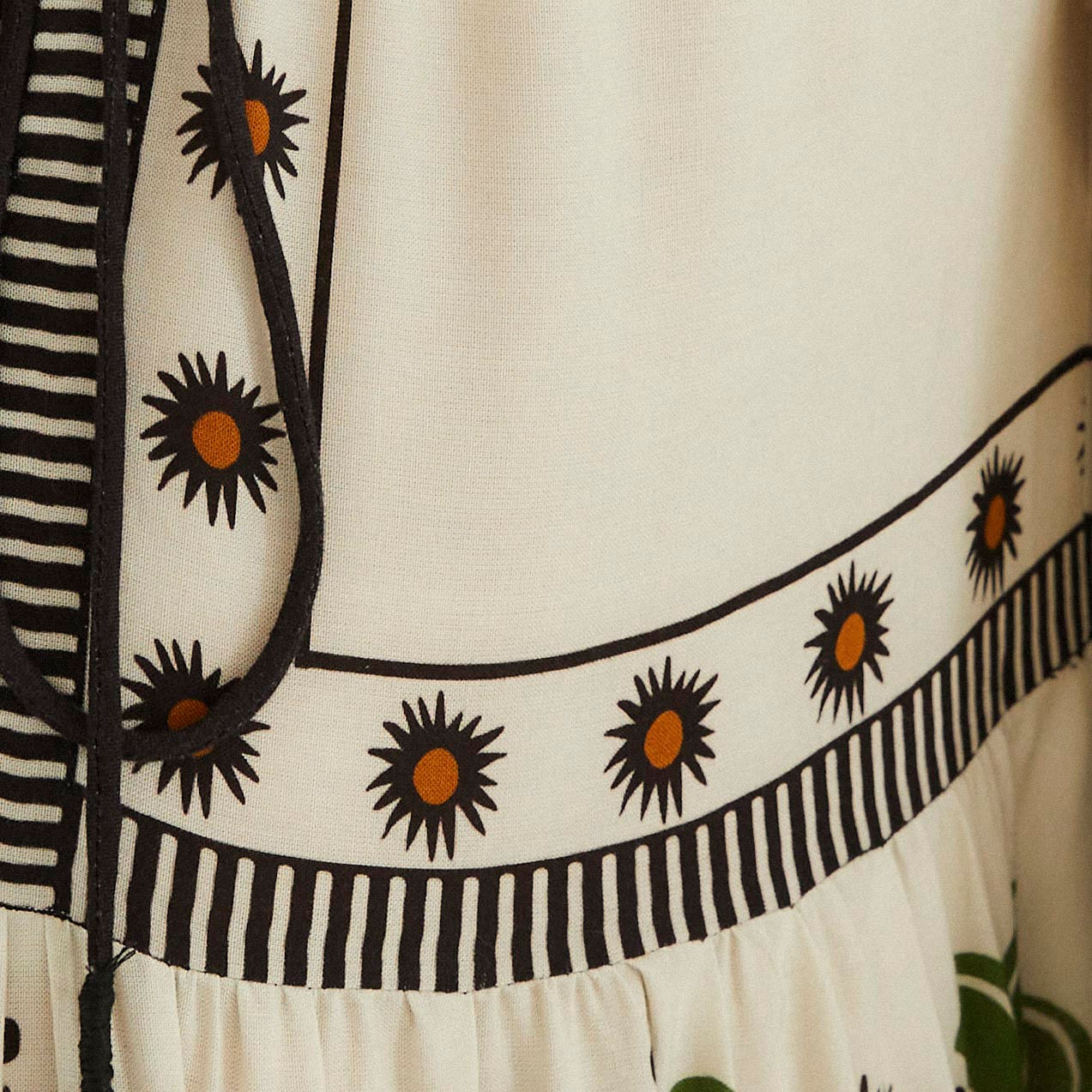 343935_52467_10-VESTIDO-JARDIM-TROPICAL