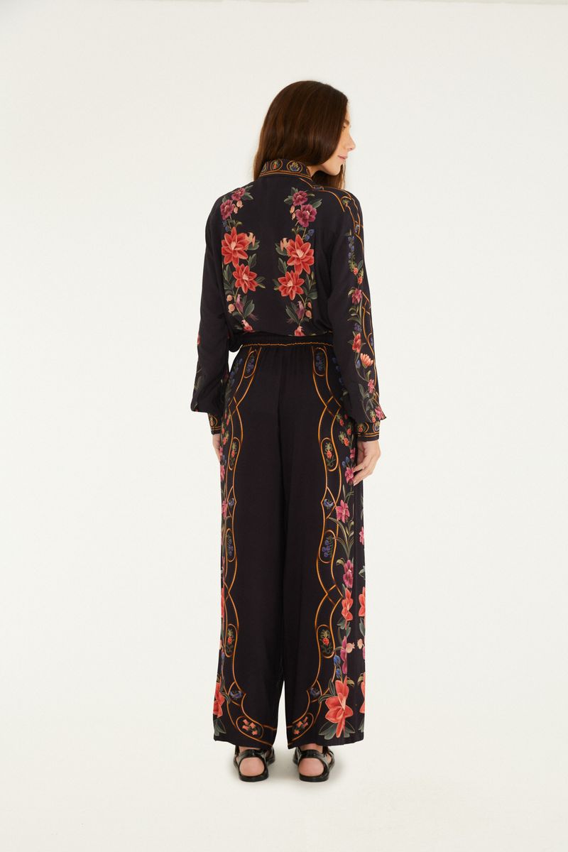 Detalle de la cintura de los pantalones tipo palazzo floral Belle con ajuste elástico.