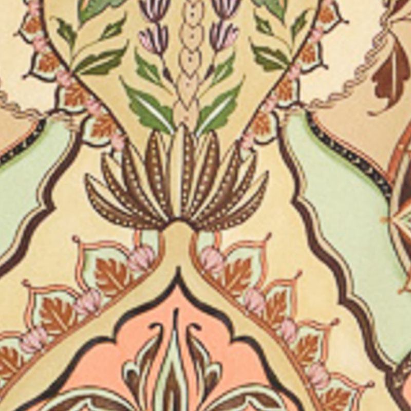 Primer plano del estampado floral y geométrico del vestido.