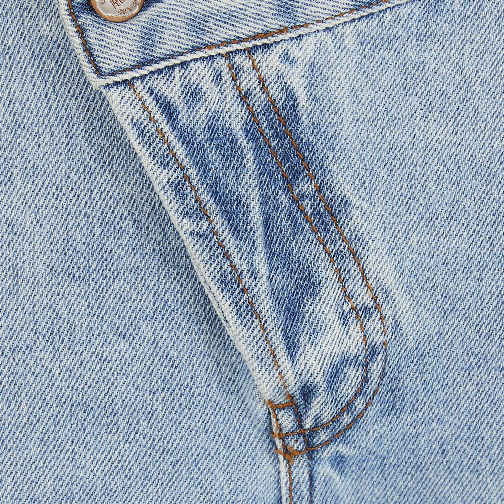 343911_0142_10-CALCA-JEANS-RETA-COS-TRANSPASSADO