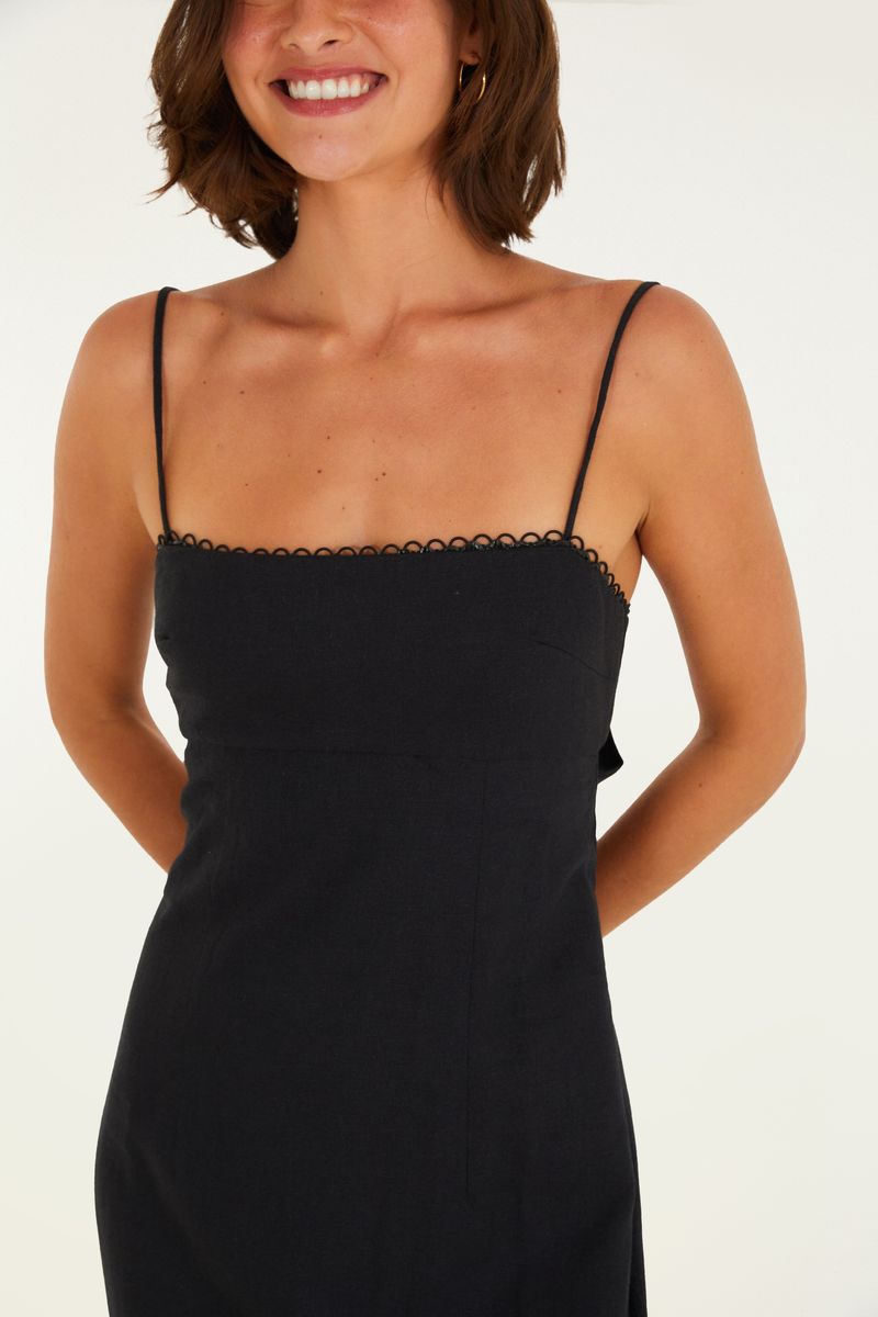 345890_0013_3-VESTIDO-RETO-ALCINHAS