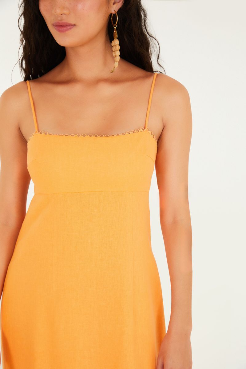 345890_05076_3-VESTIDO-RETO-ALCINHAS