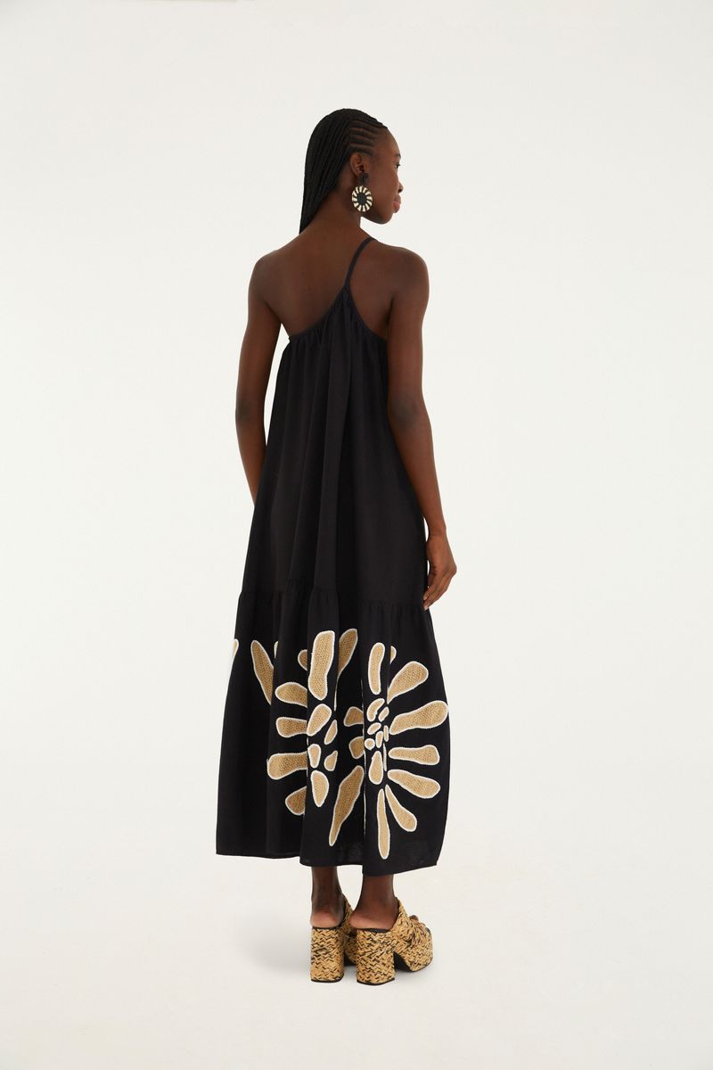 345656_0013_4-VESTIDO-BORDADO-CONCHA